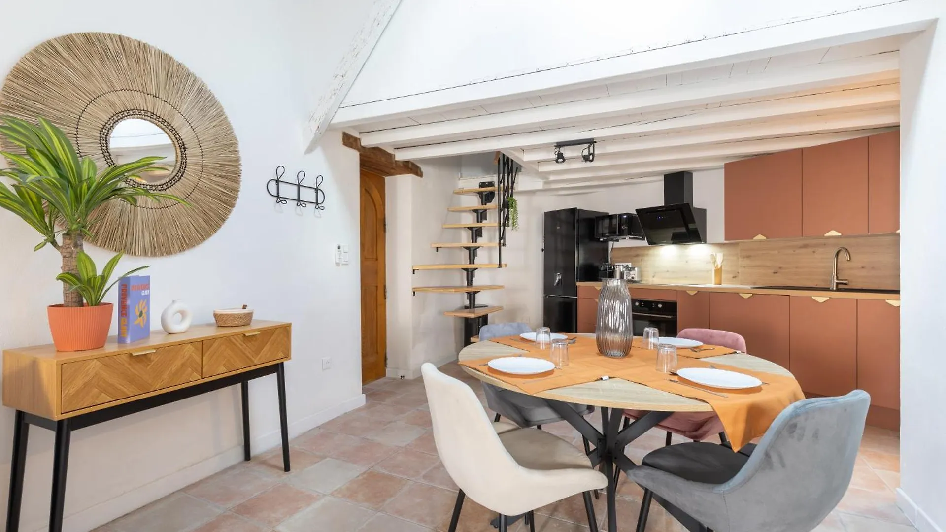 Le Van Gogh - Hypercentre - Clim - Wifi - 4 Pers Saint-Remy-de-Provence 0*,